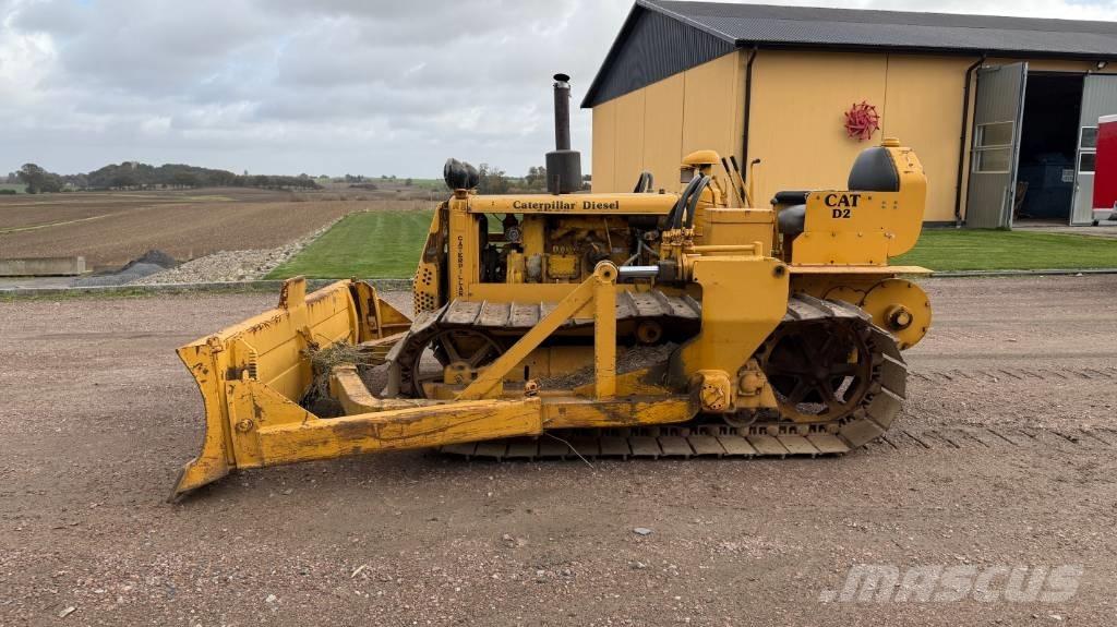 CAT D 2 Buldooserid