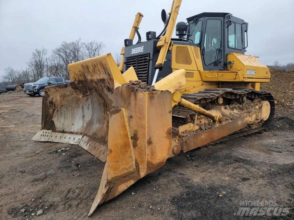 John Deere 1050 C Buldooserid