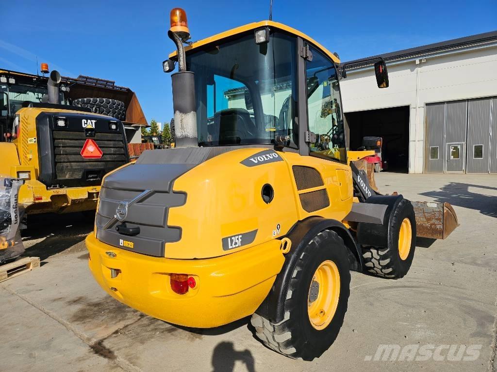 Volvo L 25 F Rataslaadurid