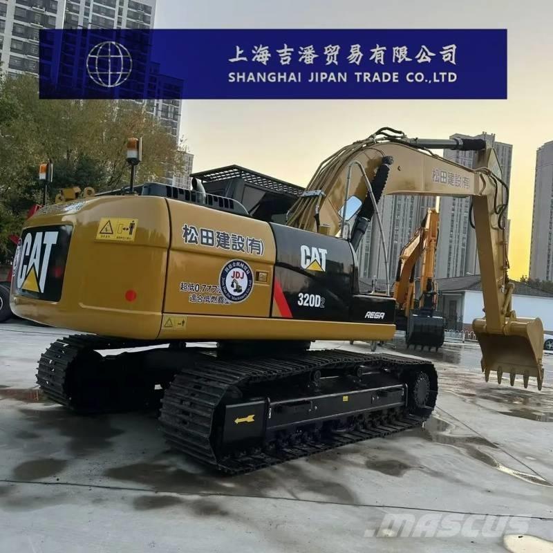 CAT 320 D Roomikekskavaatorid