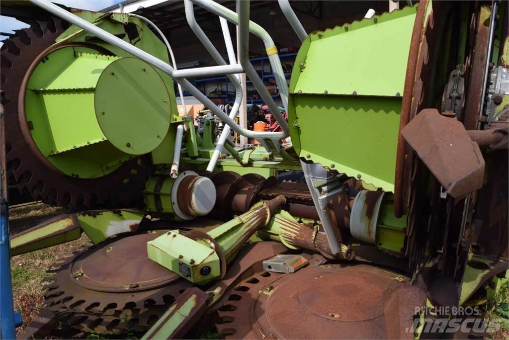 CLAAS RU 600 Muu silokoristustehnika