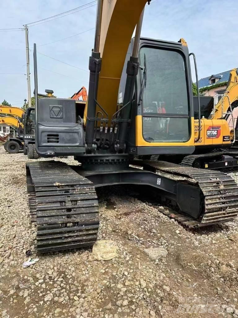 XCMG XE 150 D Väikeekskavaatorid 7t-12t