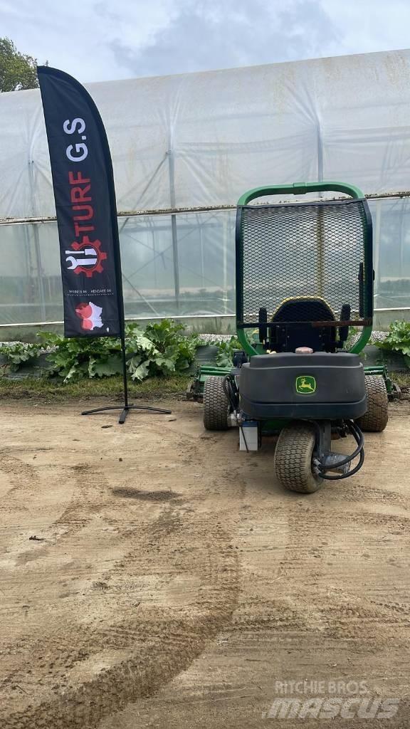 John Deere 2653 B Fairway niidukid
