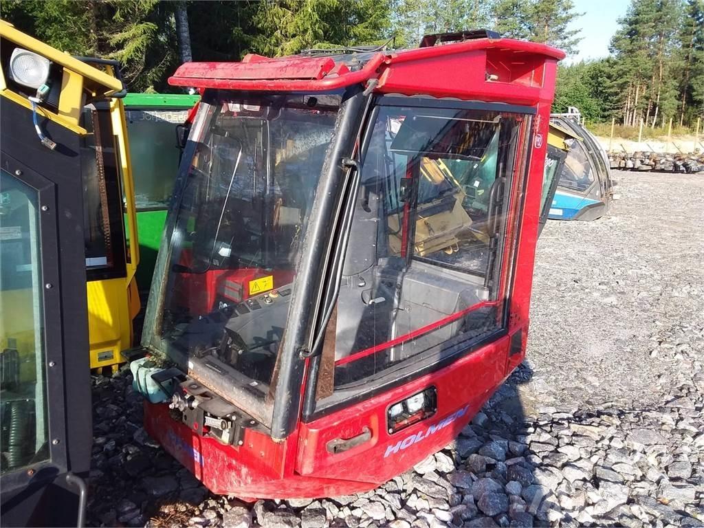 Komatsu 931 Kabiinid