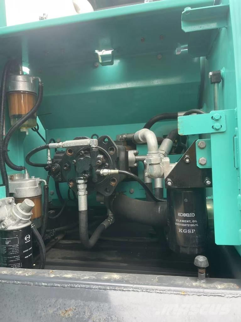 Kobelco SK 200 Roomikekskavaatorid