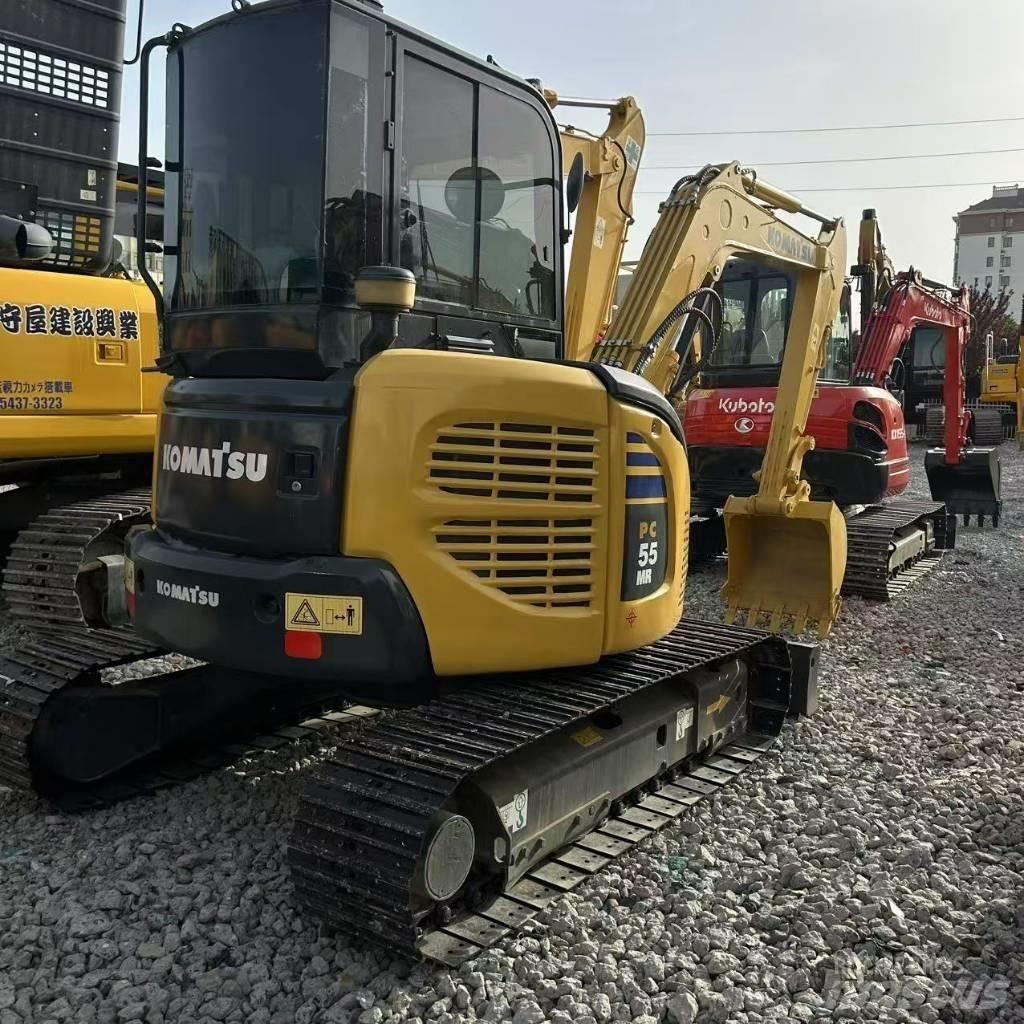 Komatsu 55-2 Roomikekskavaatorid