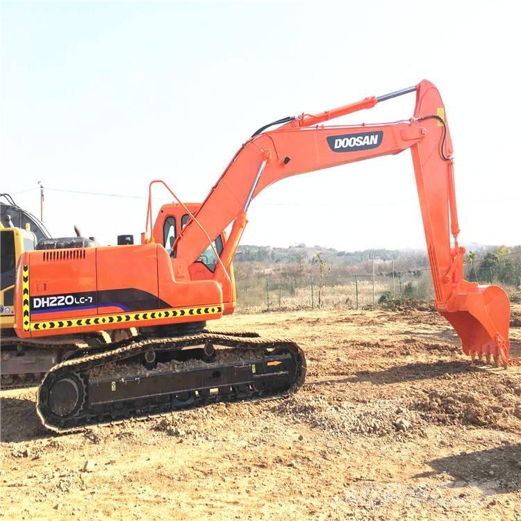 Doosan dh220lc-7 Roomikekskavaatorid
