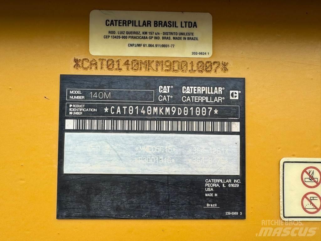 CAT 140M2 Greiderid