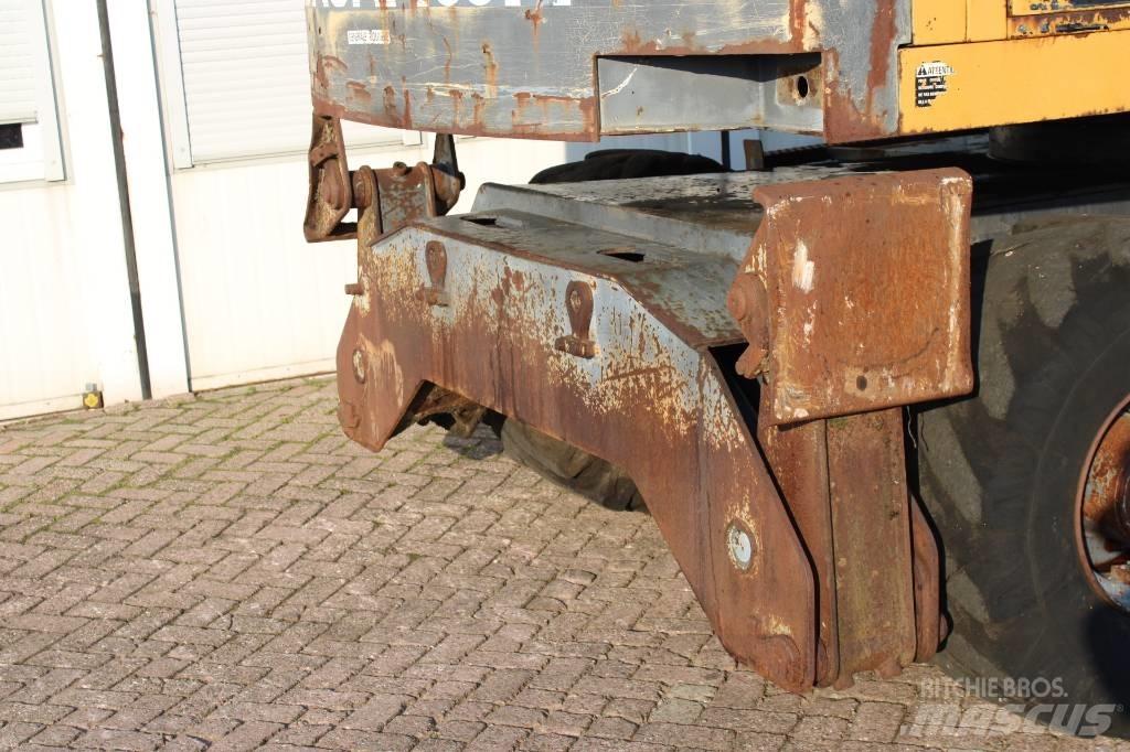 Furukawa W 630 E Ratasekskavaatorid