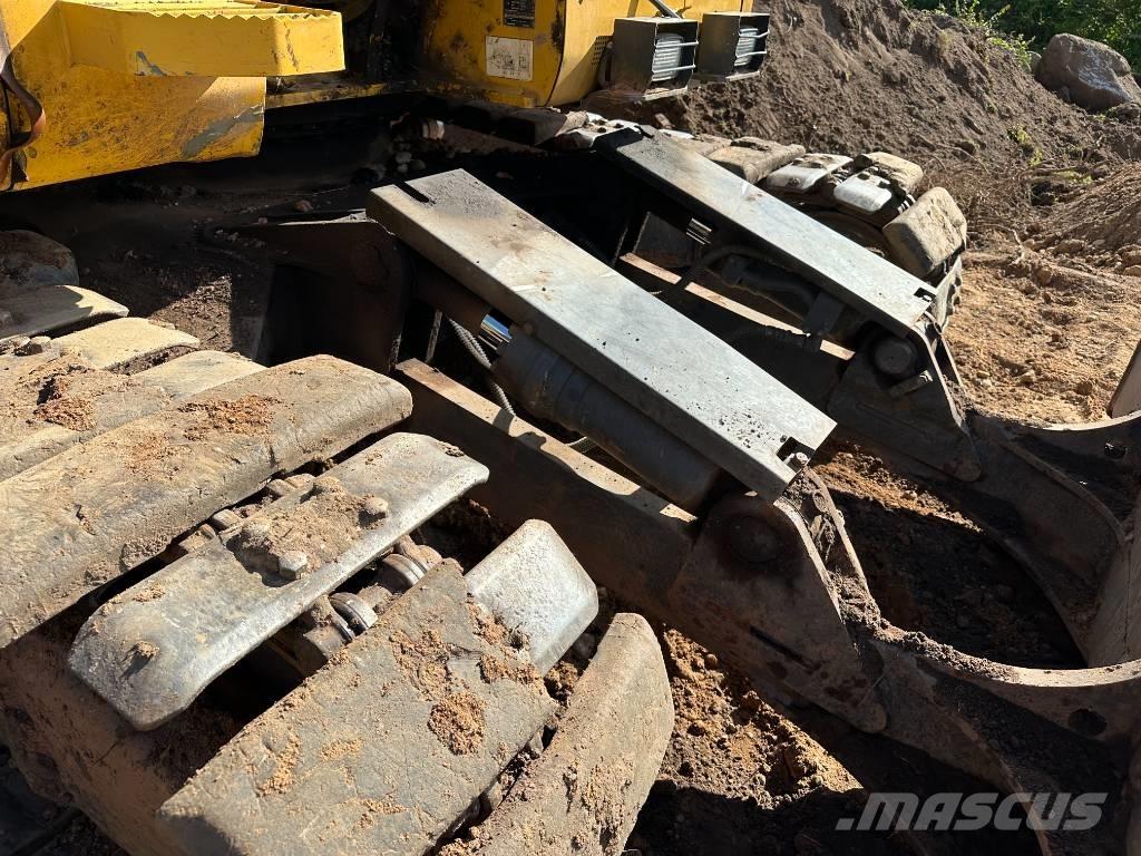 Komatsu PC 138 US-8 Roomikekskavaatorid