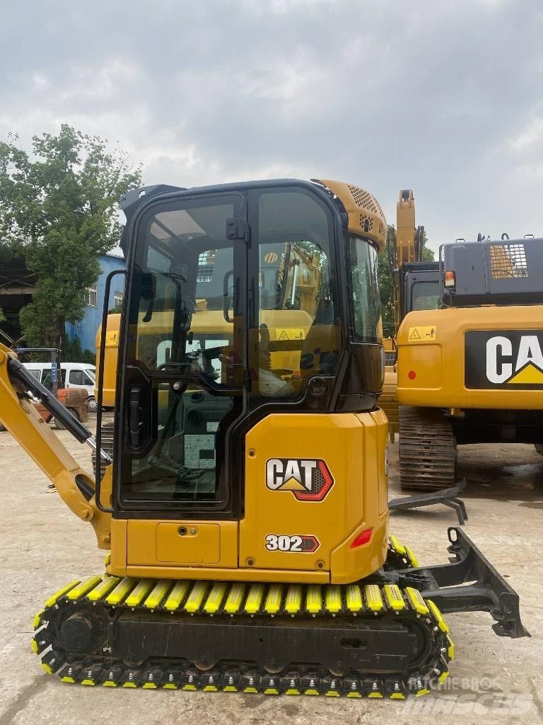 CAT 302 Miniekskavaatorid < 7 t