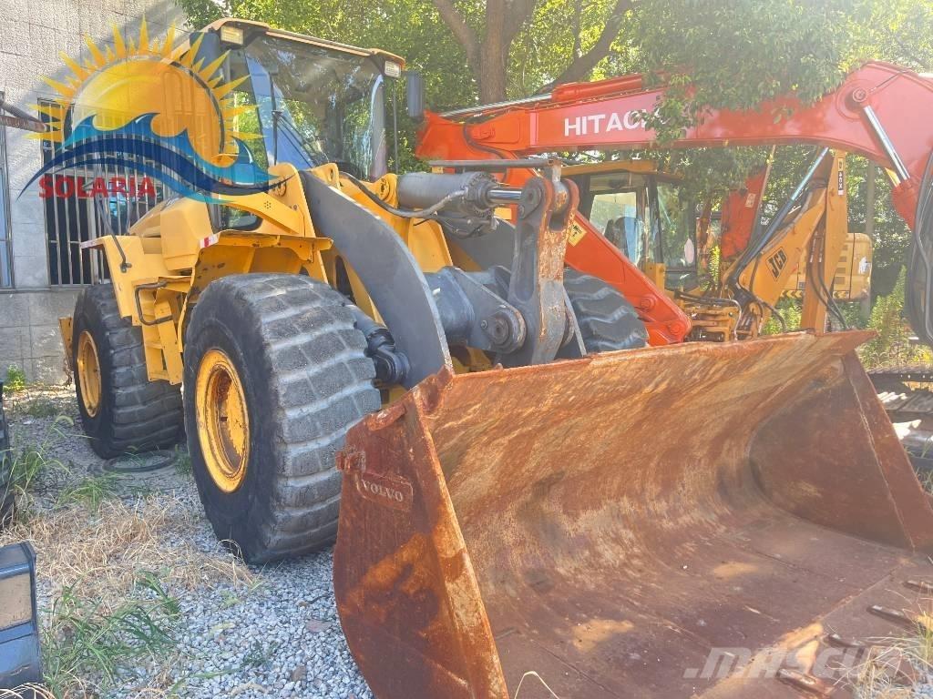 Volvo L 120 Rataslaadurid