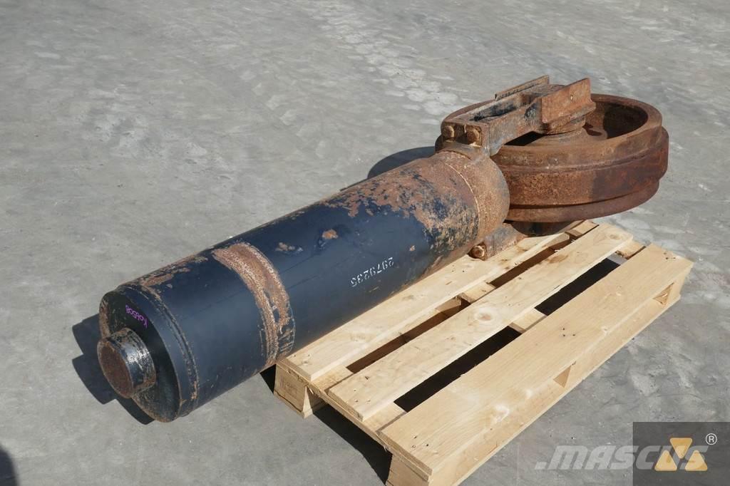 CAT 357-7560 Rehvid, rattad ja veljed