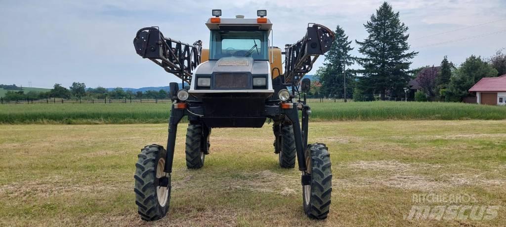 Spra-Coupe 4640 Iseliikuvad pritsid