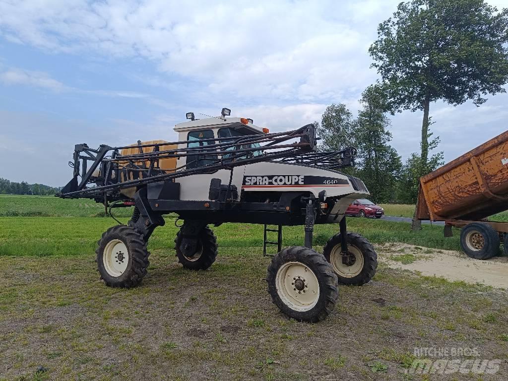 Spra-Coupe 4640 Iseliikuvad pritsid