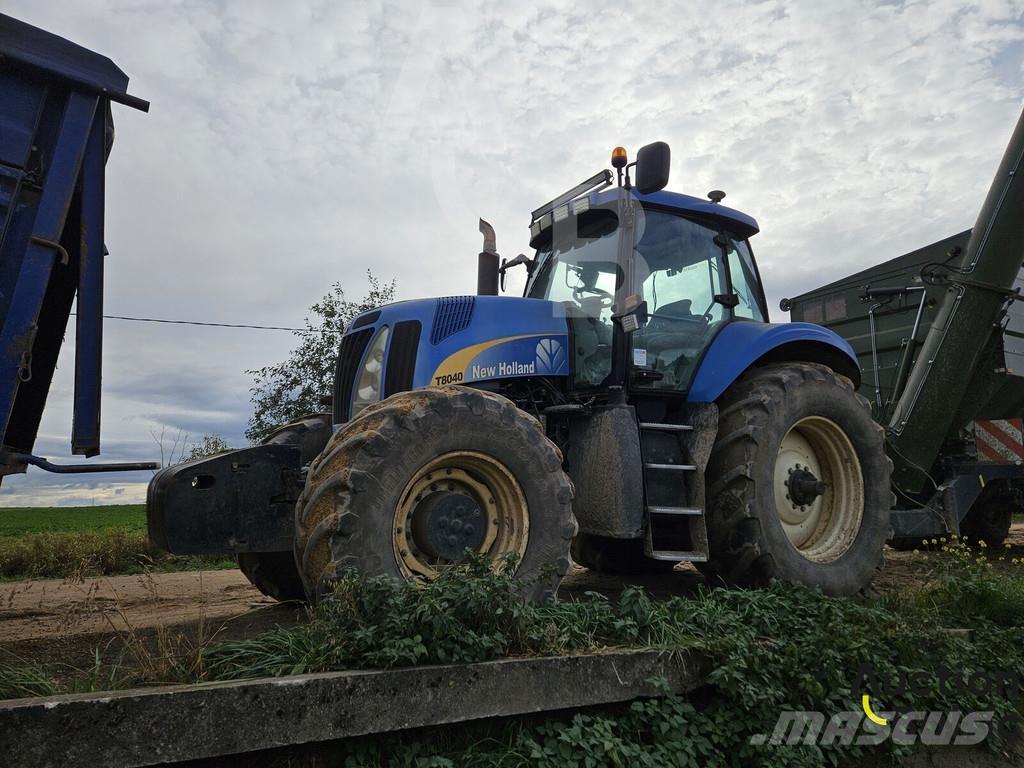 New Holland T 8040 Traktorid