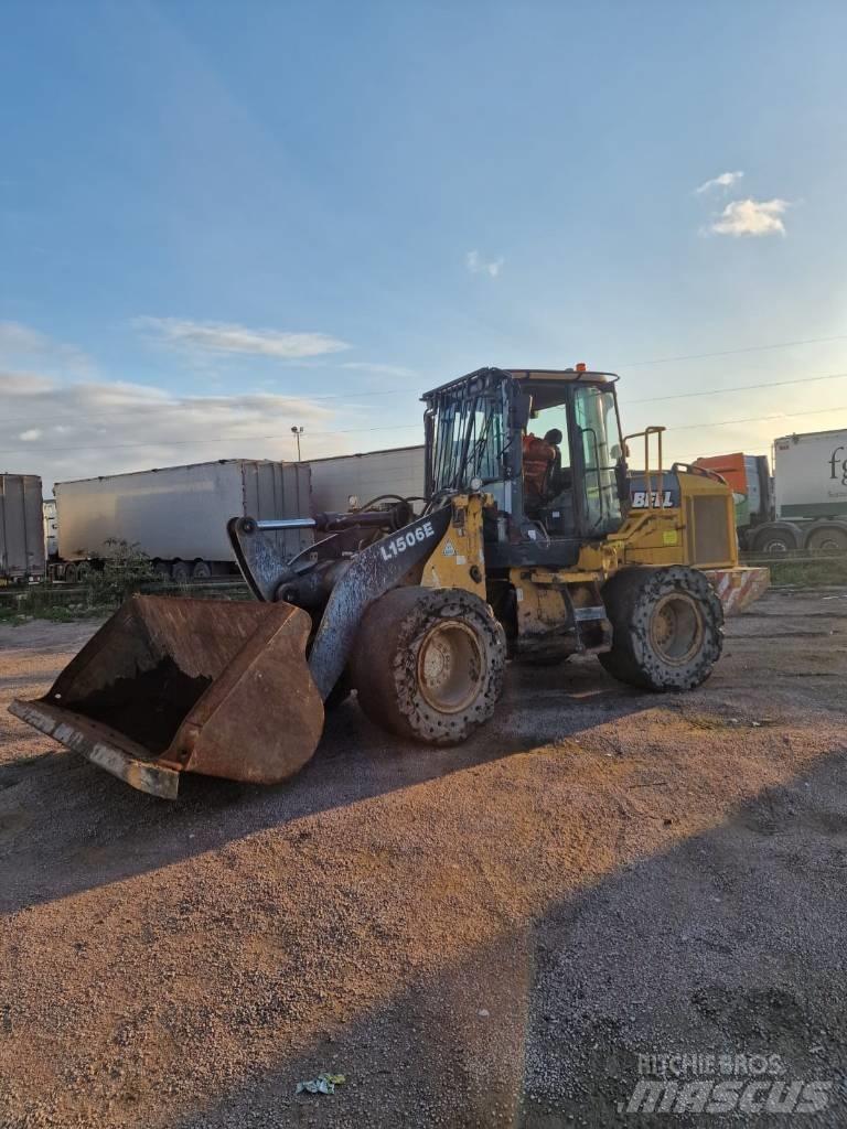 Bell L 1506 E Rataslaadurid
