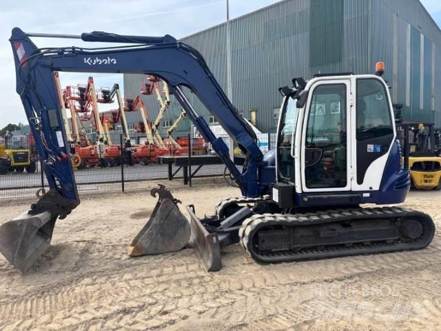 Kubota KX 080-3 Väikeekskavaatorid 7t-12t