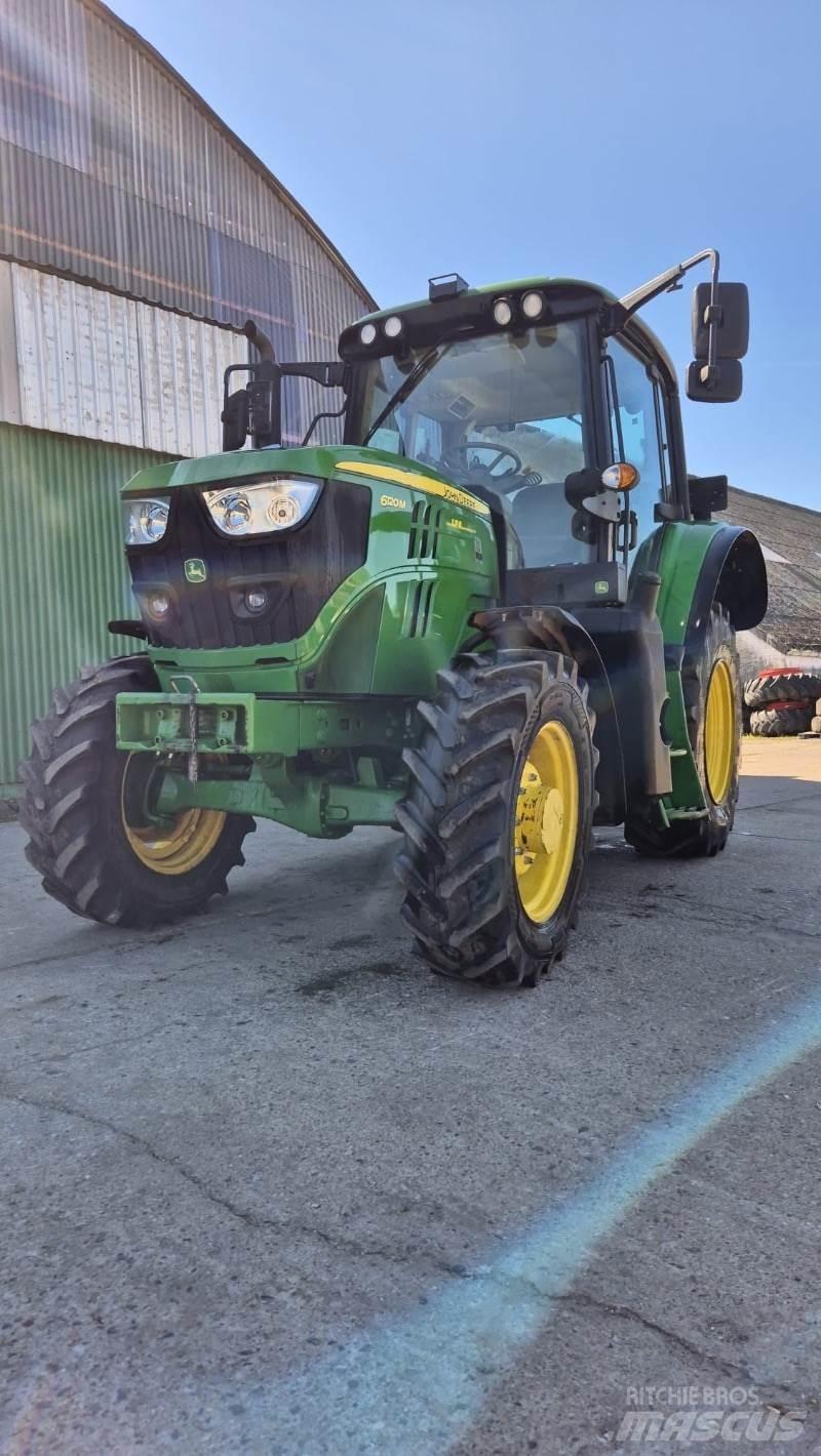 John Deere 6120 M Traktorid