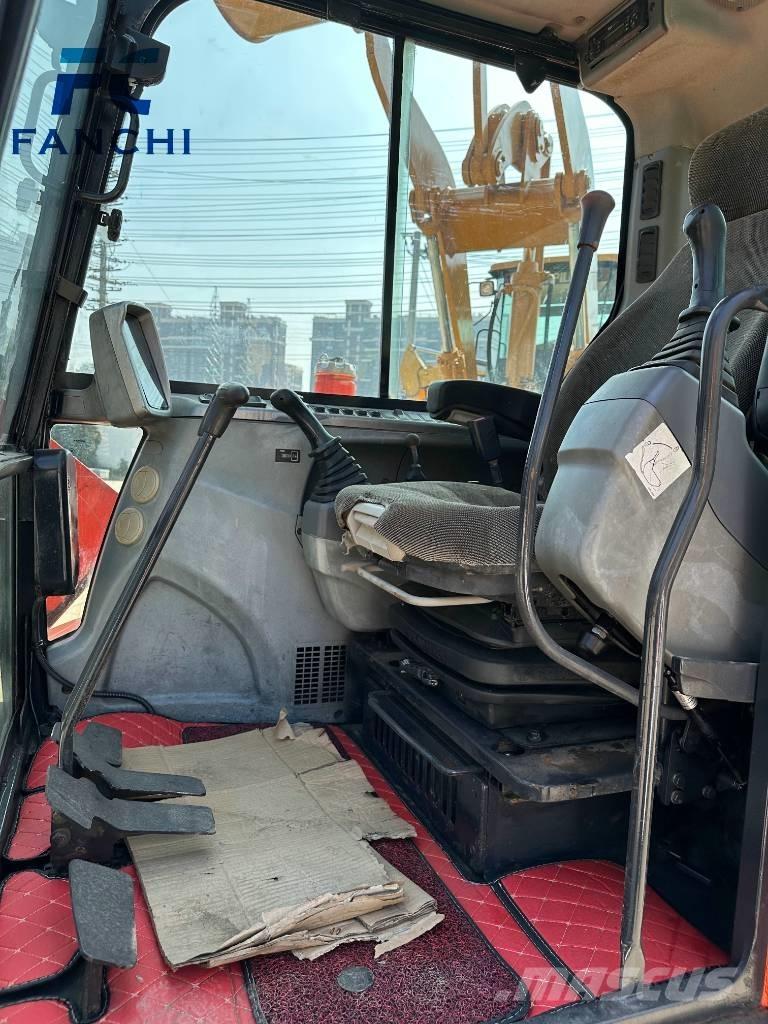 Doosan dx 60 Roomikekskavaatorid