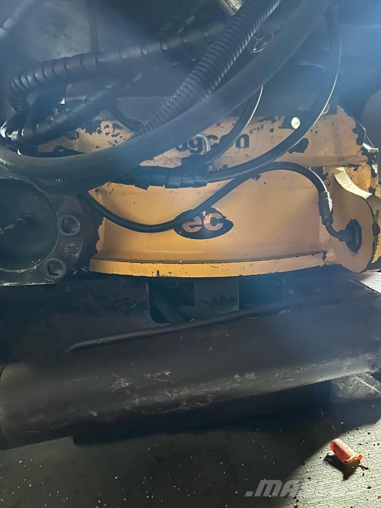 Engcon EC 214 Pöördpead