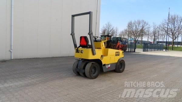 Sakai TS 160 Pneumorehvidega rullid