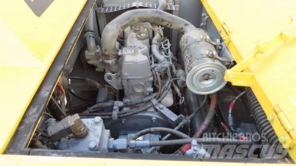 Sakai TS 160 Pneumorehvidega rullid