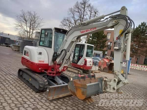 Takeuchi TB 240 DPF Miniekskavaatorid < 7 t