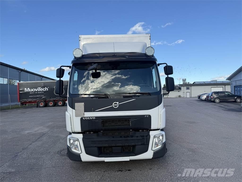Volvo FE320 4X2 Furgoonautod