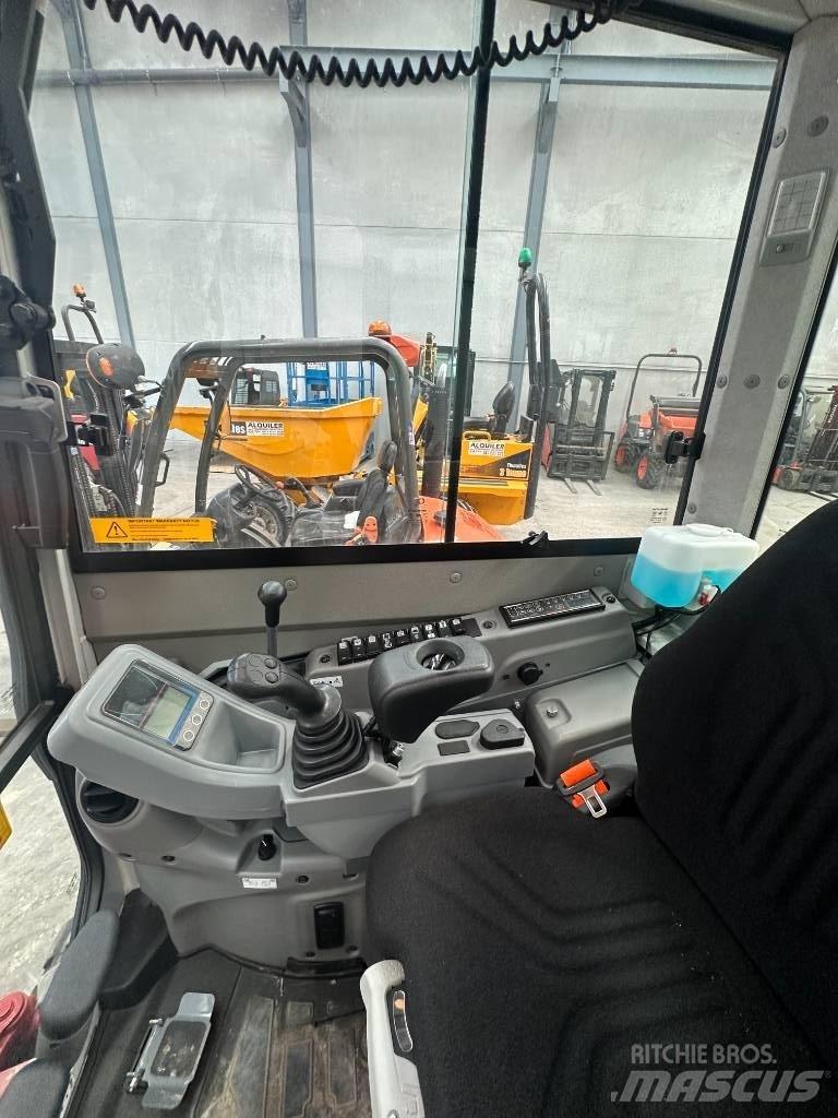 Takeuchi TB 325 R Miniekskavaatorid < 7 t