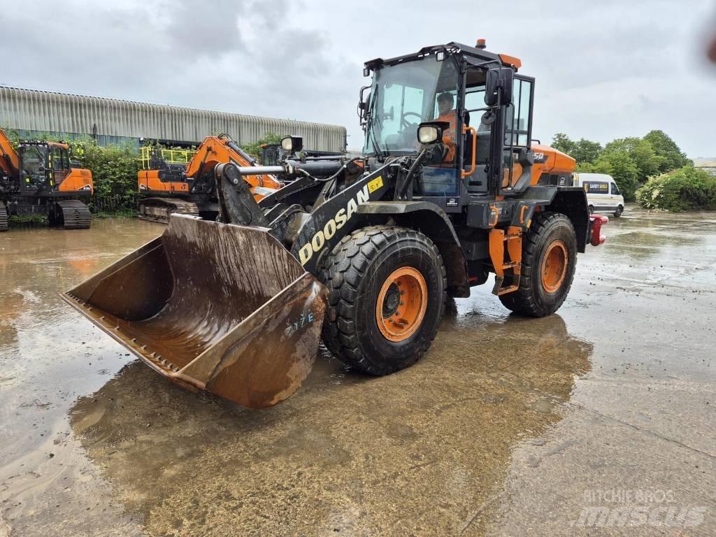 Doosan DL 250-7 Rataslaadurid