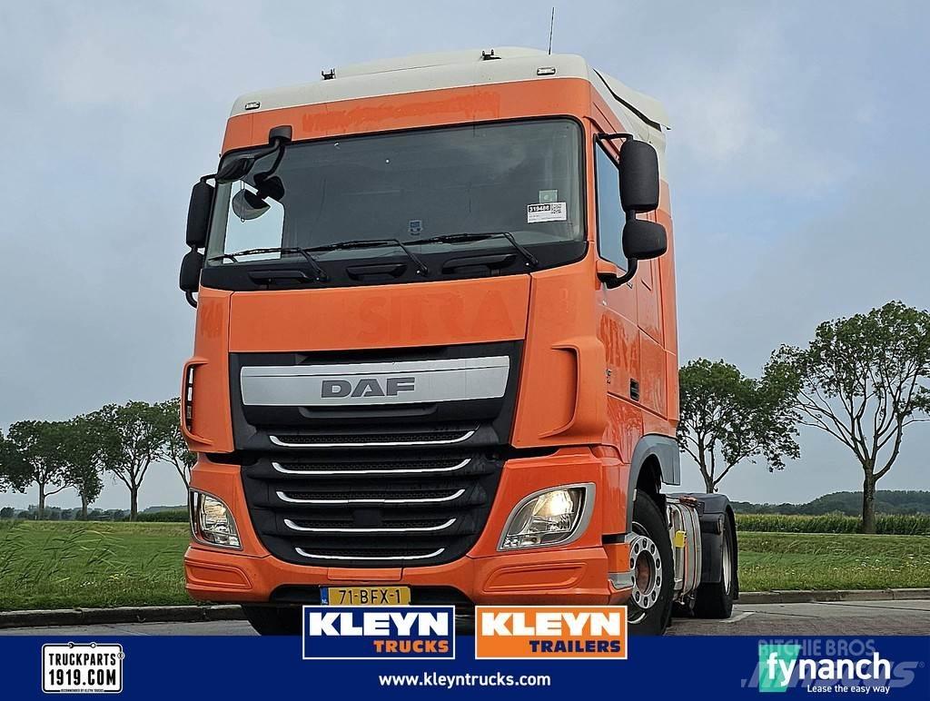 DAF XF 440 Sadulveokid