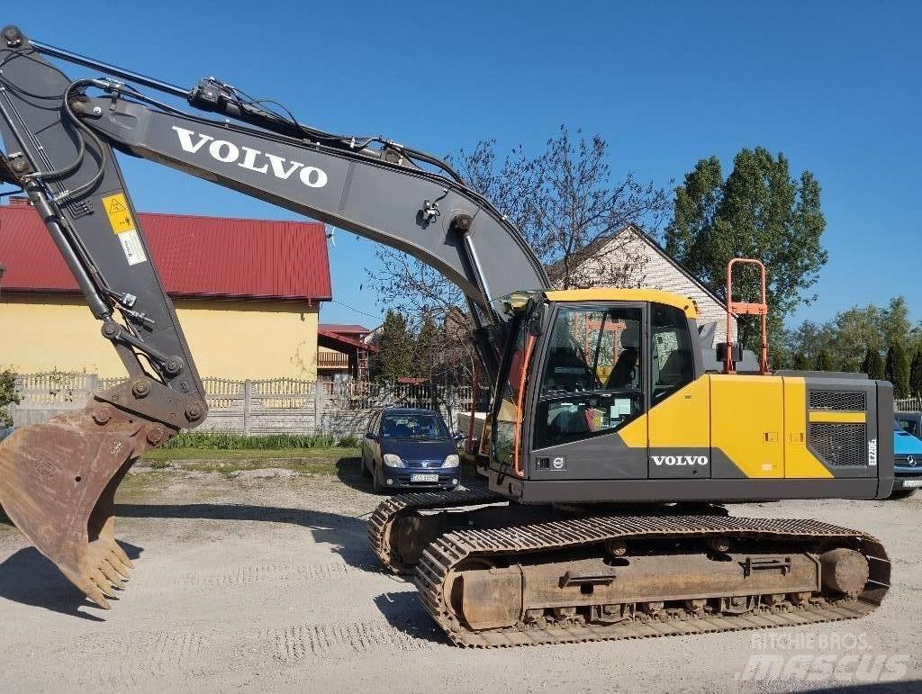 Volvo EC 220 E Roomikekskavaatorid