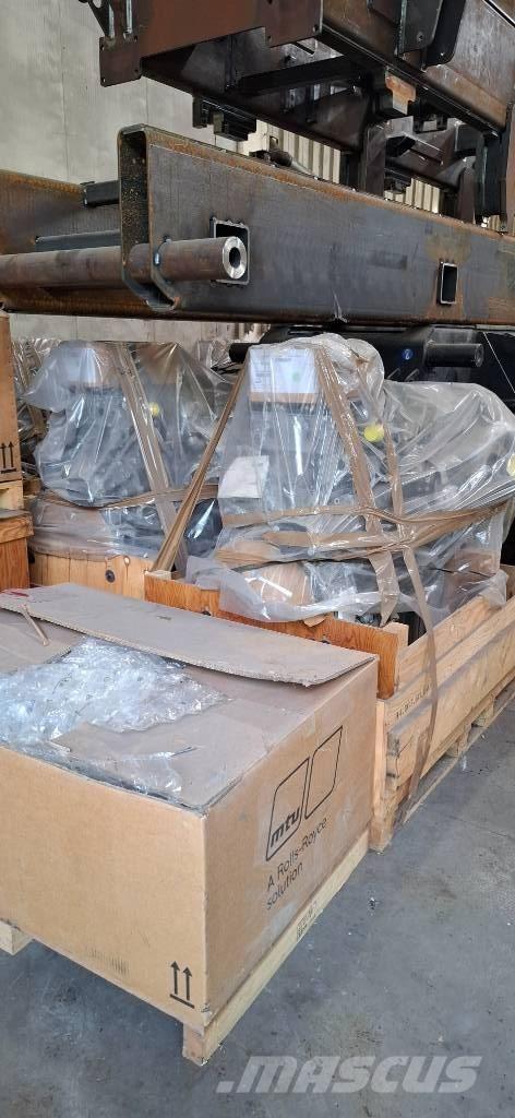 Mercedes-Benz OM 471 Mootorid