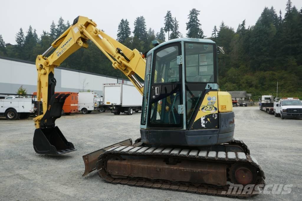 Yanmar B7-5A Roomikekskavaatorid