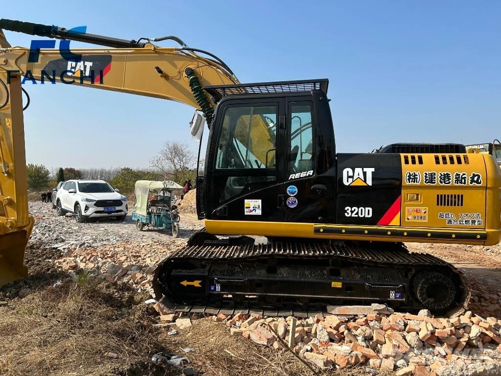 CAT 320 D Roomikekskavaatorid
