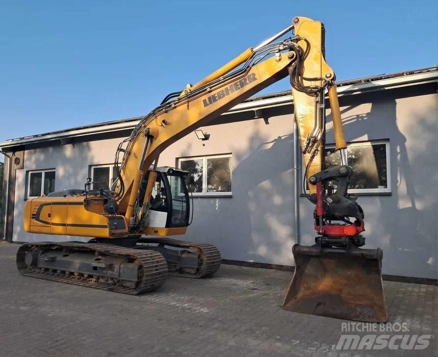 Liebherr R 926 LC Roomikekskavaatorid
