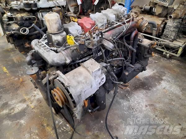 Renault 6 CILINDER Mootorid