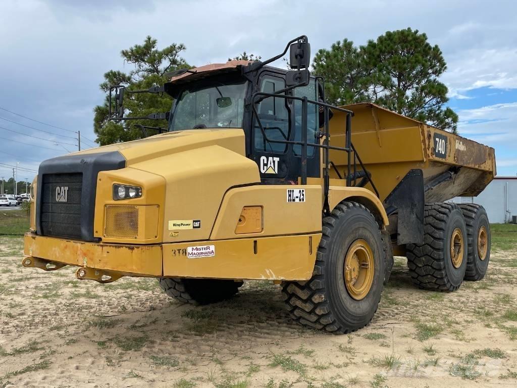 CAT 740 GC Liigendraamiga pinnaseveokid