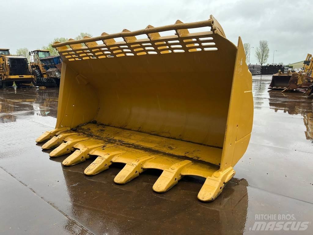 CAT Bucket 990 Kopad