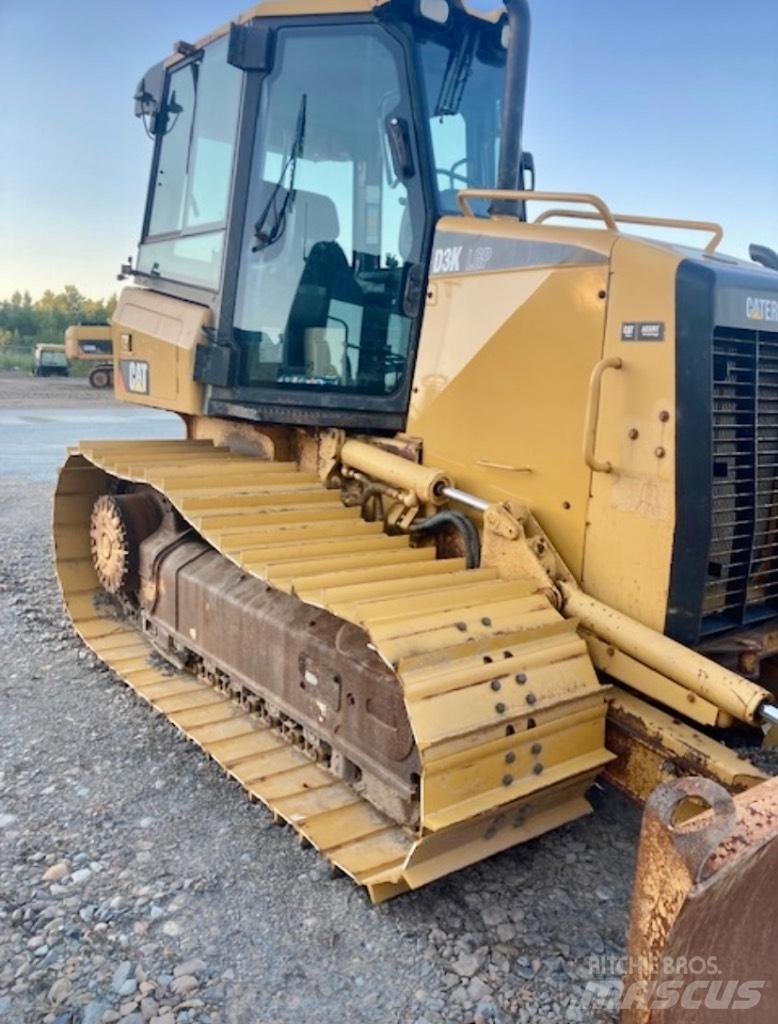 CAT D 3 K LGP Buldooserid