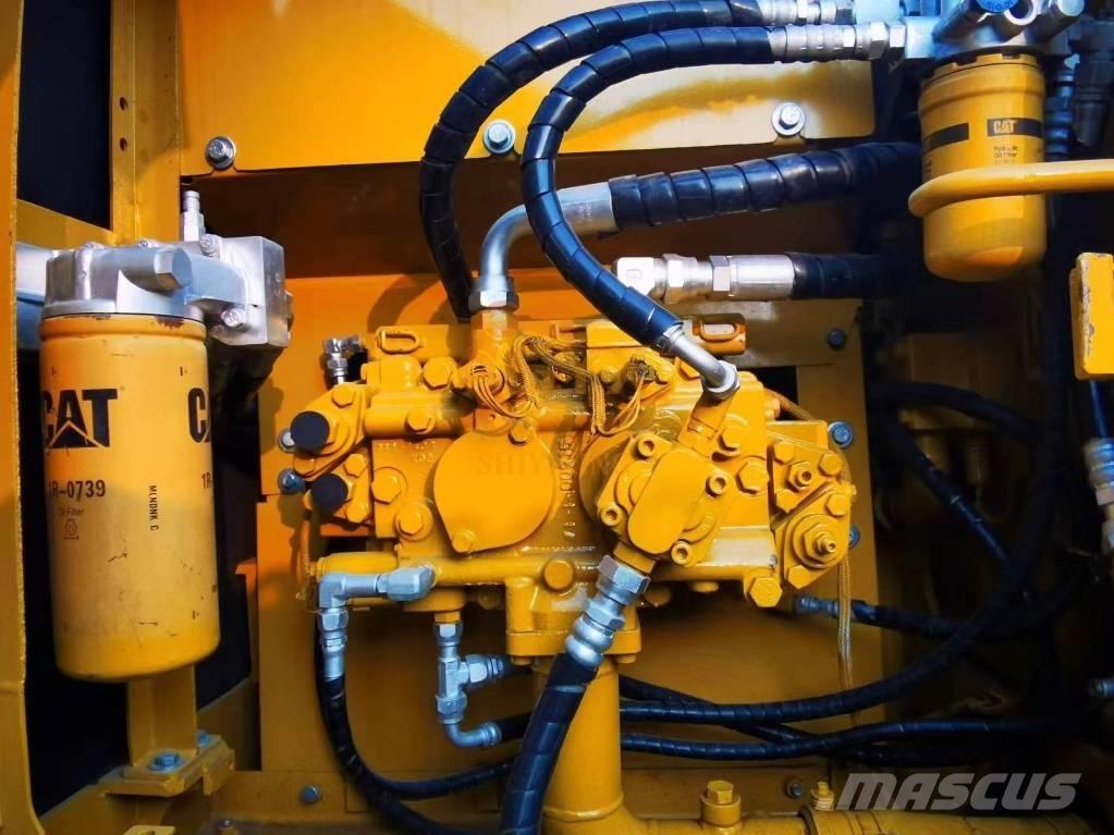 CAT 315D Roomikekskavaatorid