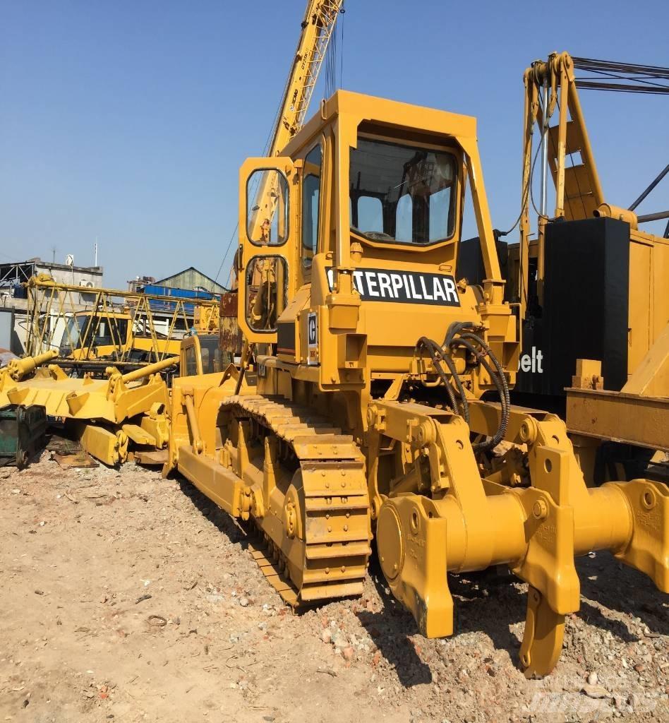 CAT D 8 K Buldooserid