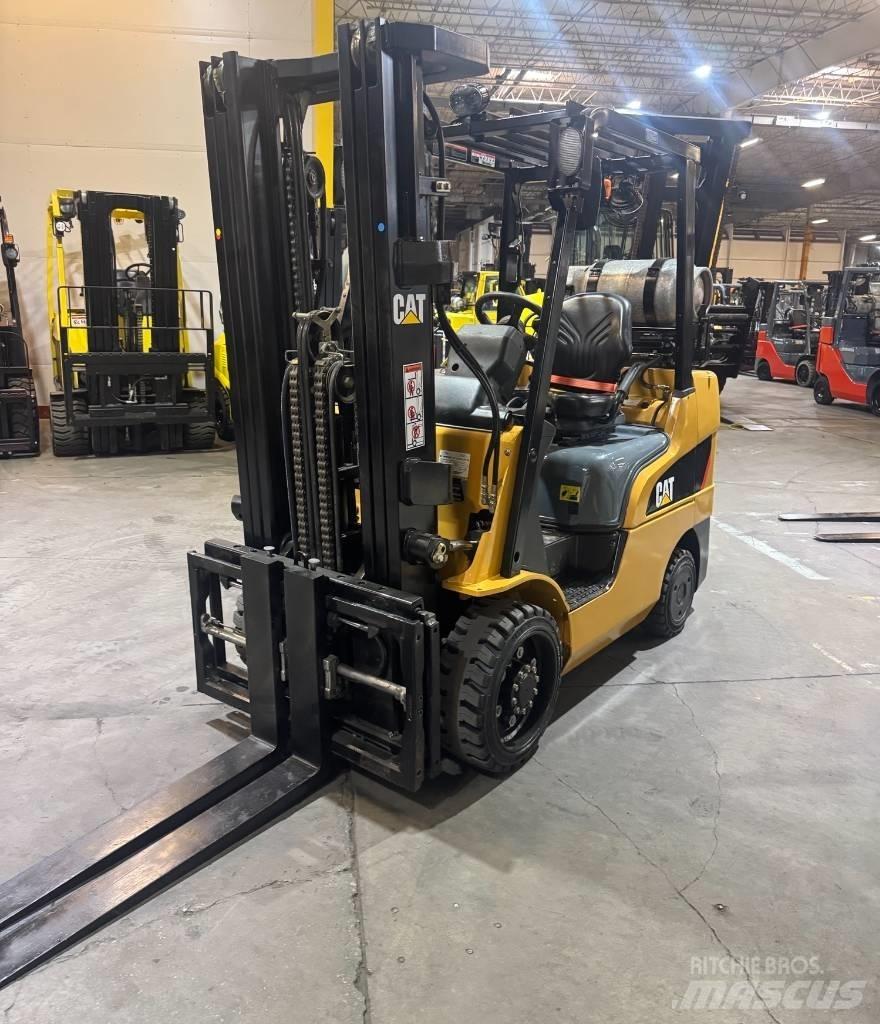 CAT 2C 6000 Kahveltõstukid - muud