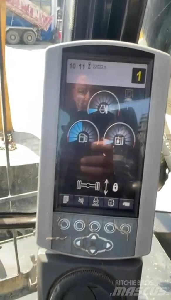 CAT 318D MH Muud