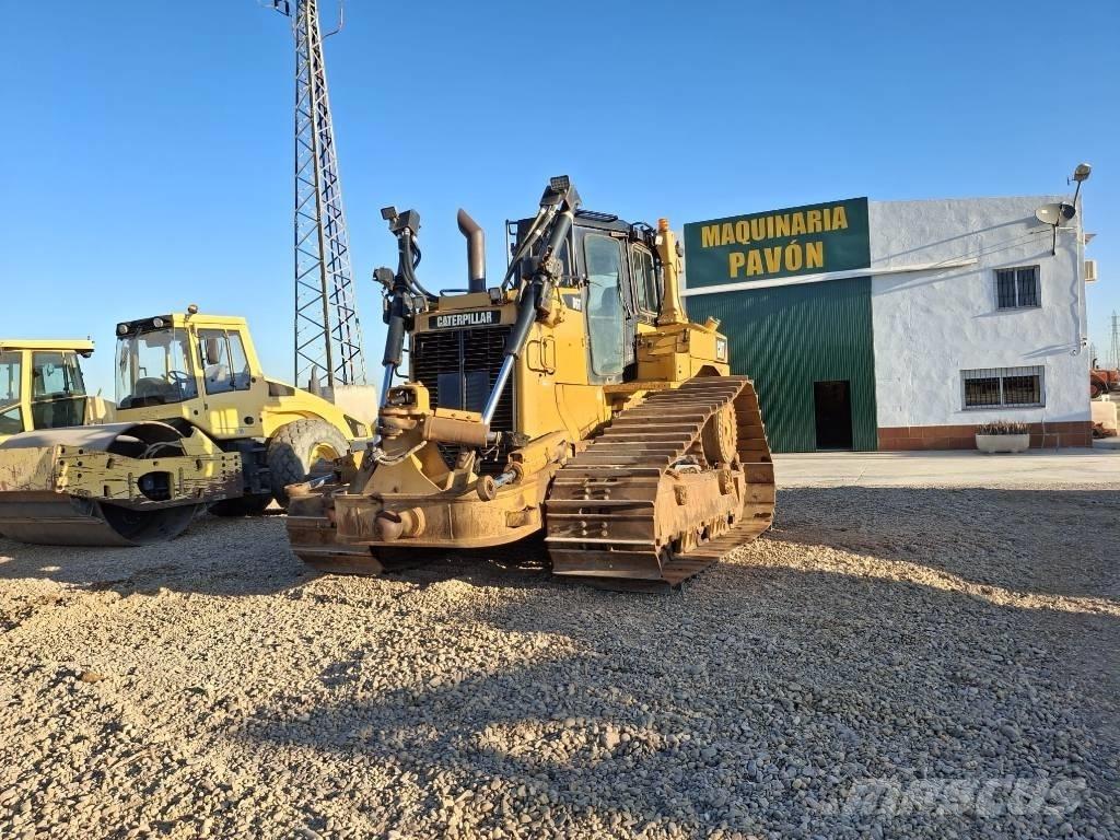 CAT D 6 T LGP Buldooserid