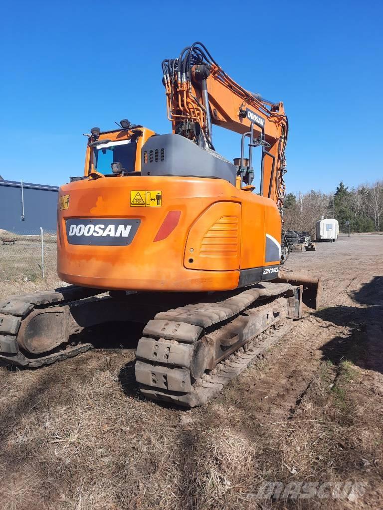 Doosan DX140LCR-5 Roomikekskavaatorid