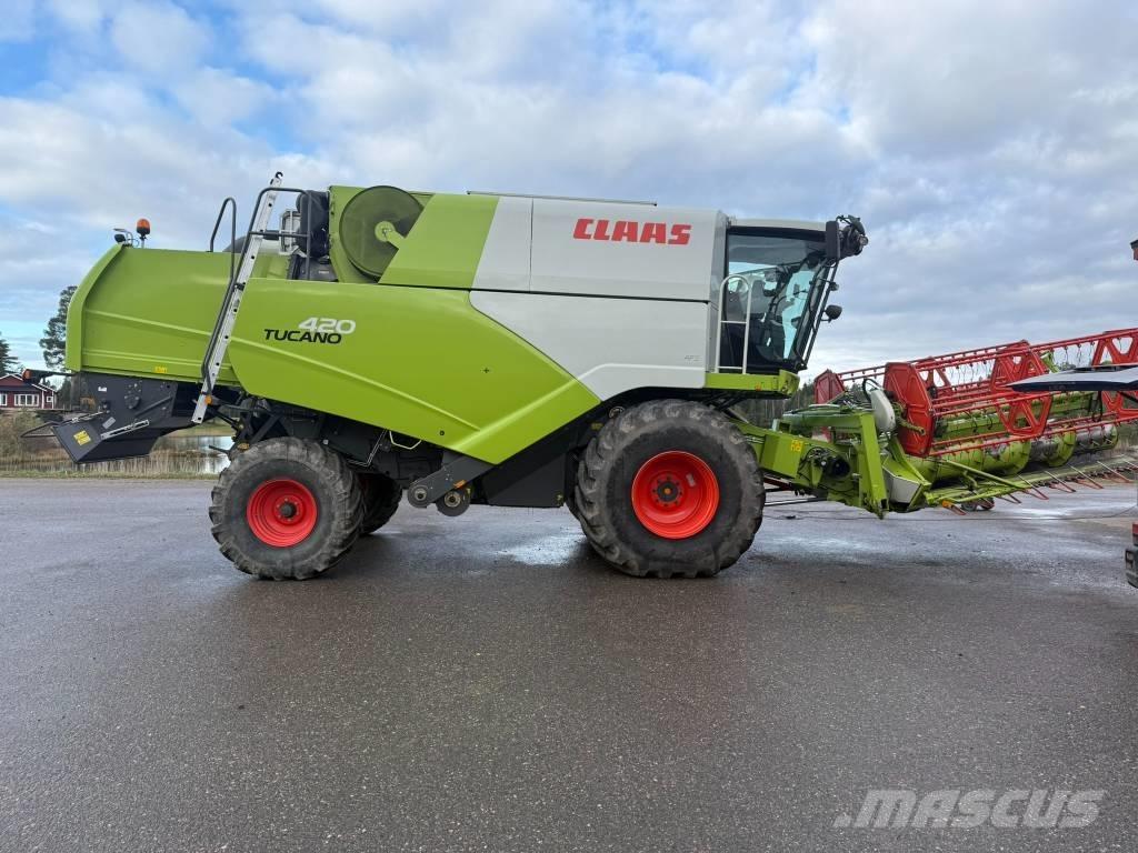 CLAAS Tucano 420 Teraviljakombainid