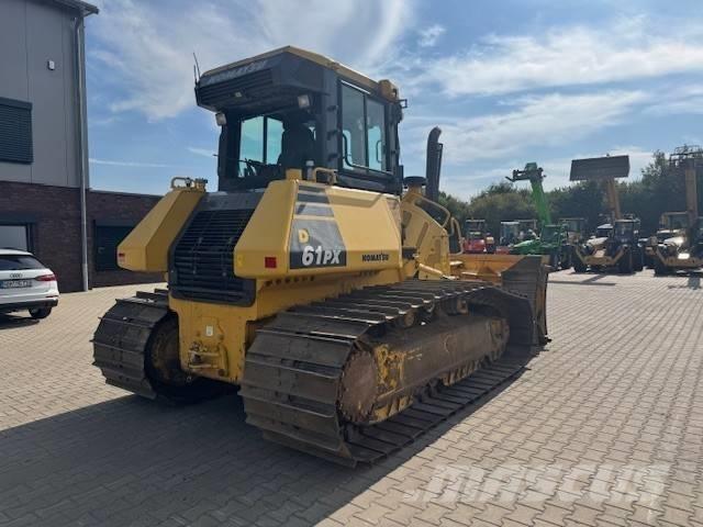 Komatsu D 61 PX-23 Buldooserid