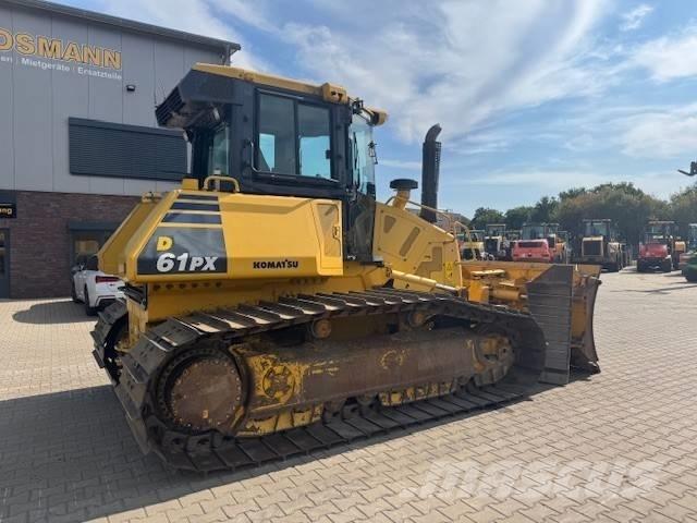 Komatsu D 61 PX-23 Buldooserid